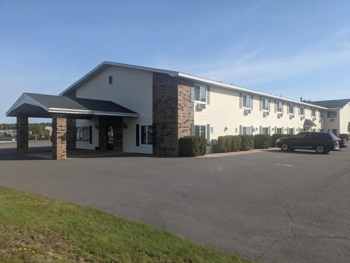 Value Host Marquette Hotel Eksteriør billede